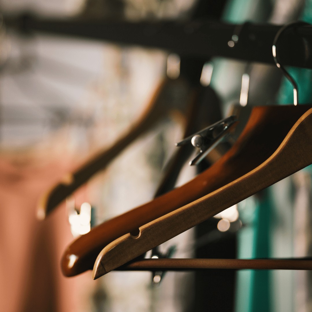 decluttering clothes hangers